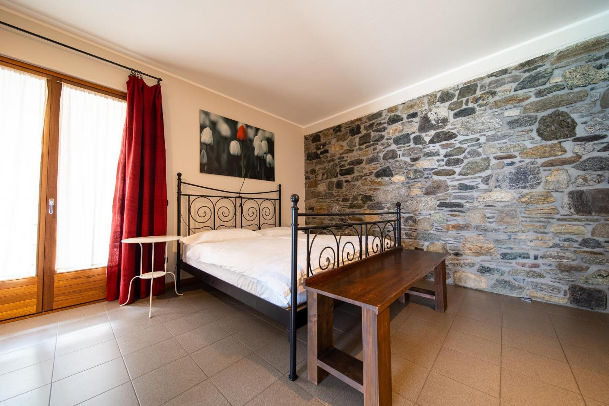 Bed And Breakfast Studios Alto Lago Di Como Gravedona Buitenkant foto